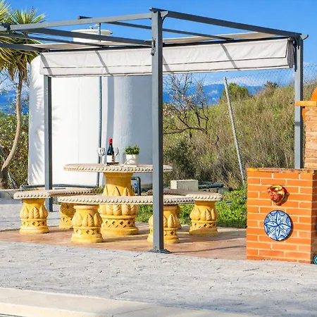 Cubo's El Andaluz